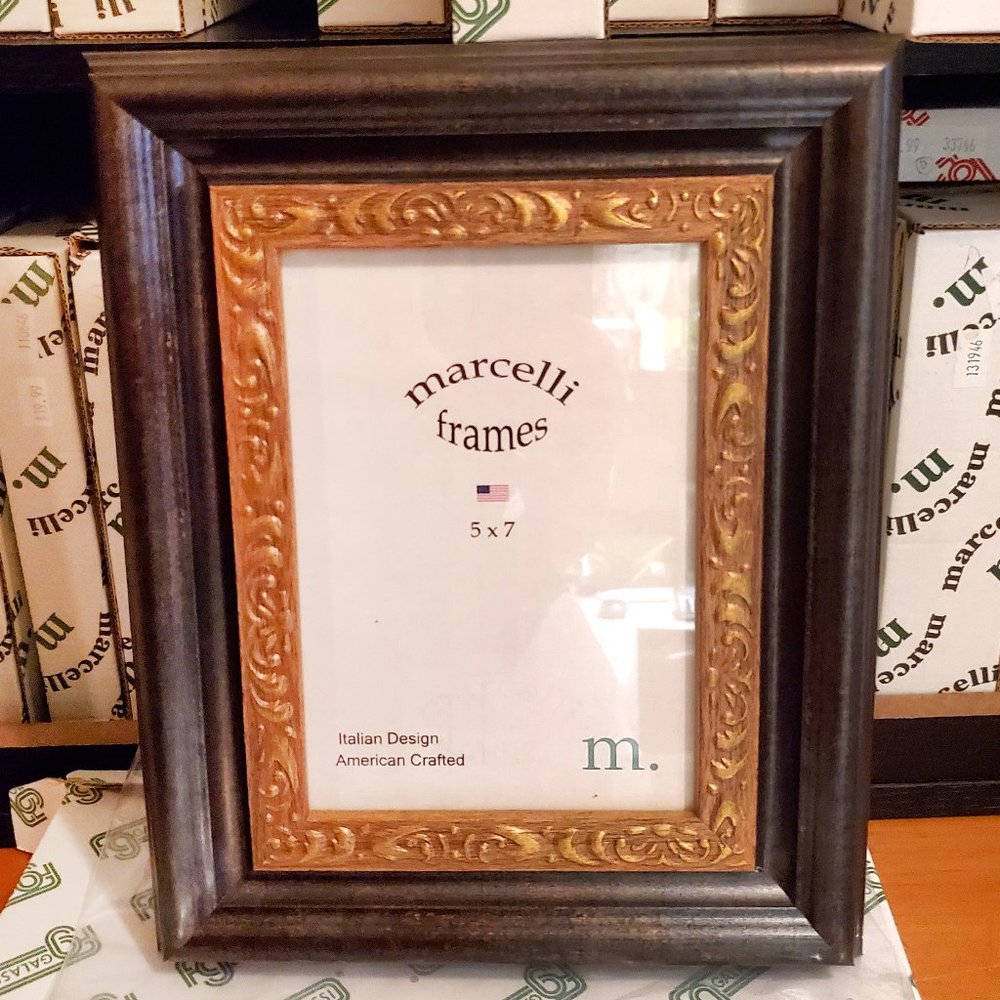 FG Galassi & Marcelli Frames - One 5x7 Handcrafted Ornate Wood Frame New in Box